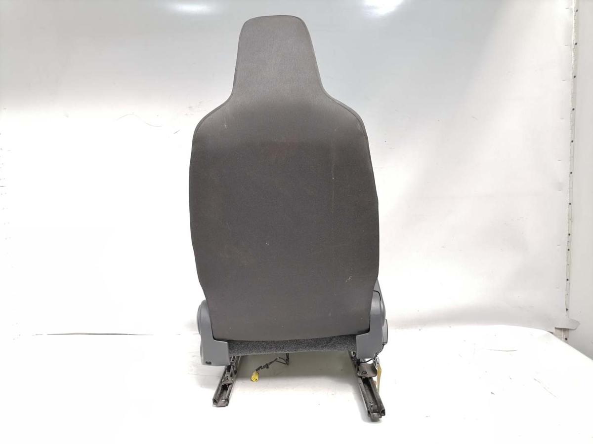 Skoda Citigo original Sitz vorn links Fahrersitz Stoff Grau 5-T&uuml;rer Bj.2016